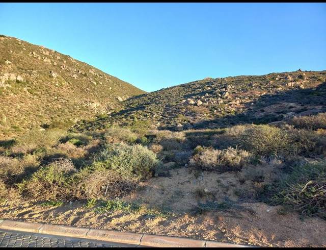 LAND FOR SALE IN ST HELENA VIEWS